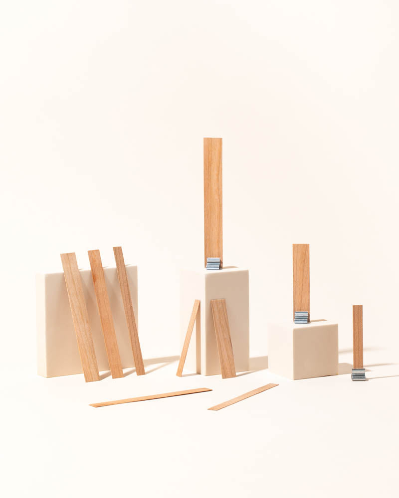 crackling single-ply wick .04 - the stash