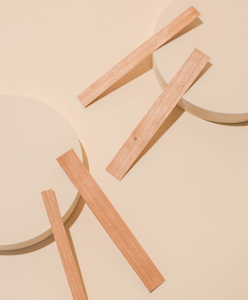 crackling single-ply wick .04 - the stash